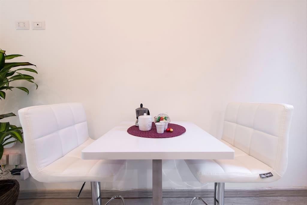 Apartamento Porta Garibaldi White Flat